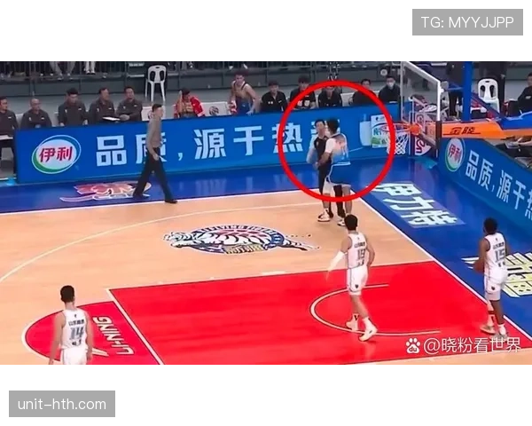 篮球规则中双方犯规的具体含义与判罚标准解析 篮球规则中双方犯规的具体含义与判罚标准解析